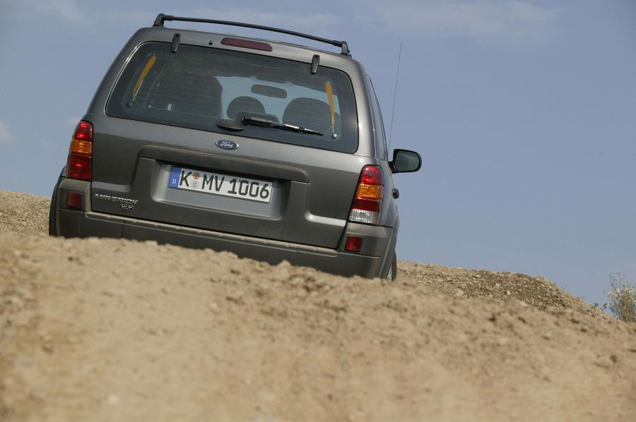  Ford Maverick 2001 года  (фото 2 из 70)
